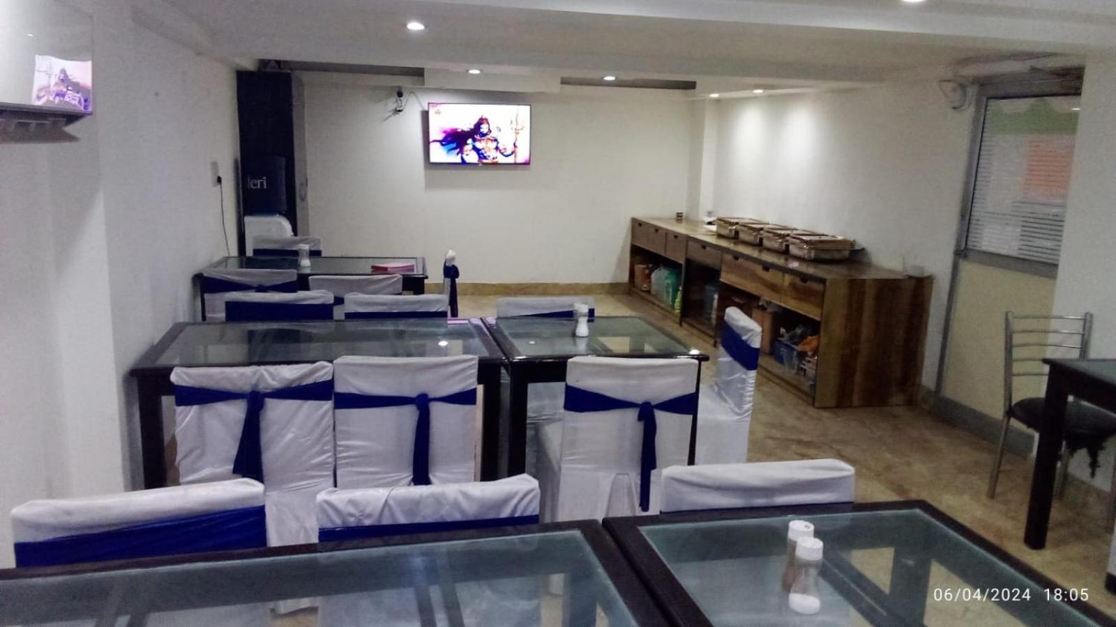 Fabexpress Jeniffer Inn Delhi  Ngoại thất bức ảnh