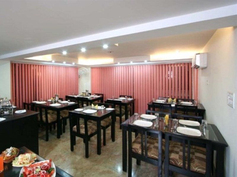 Fabexpress Jeniffer Inn Delhi  Ngoại thất bức ảnh